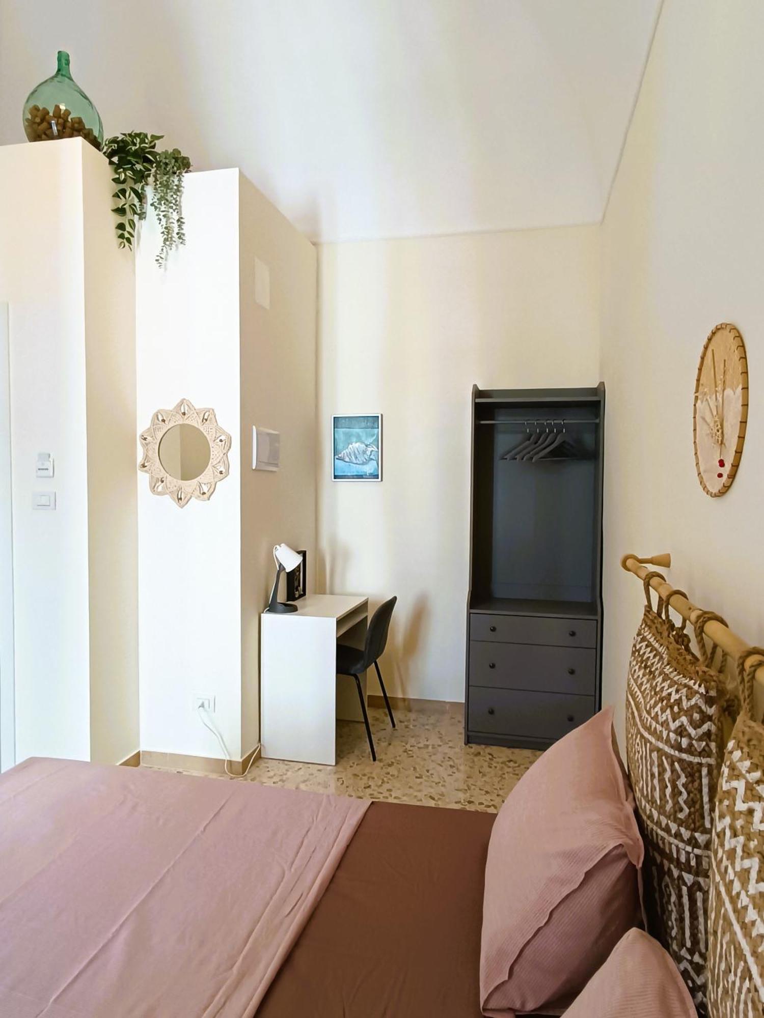 Port View Apartment Bari
